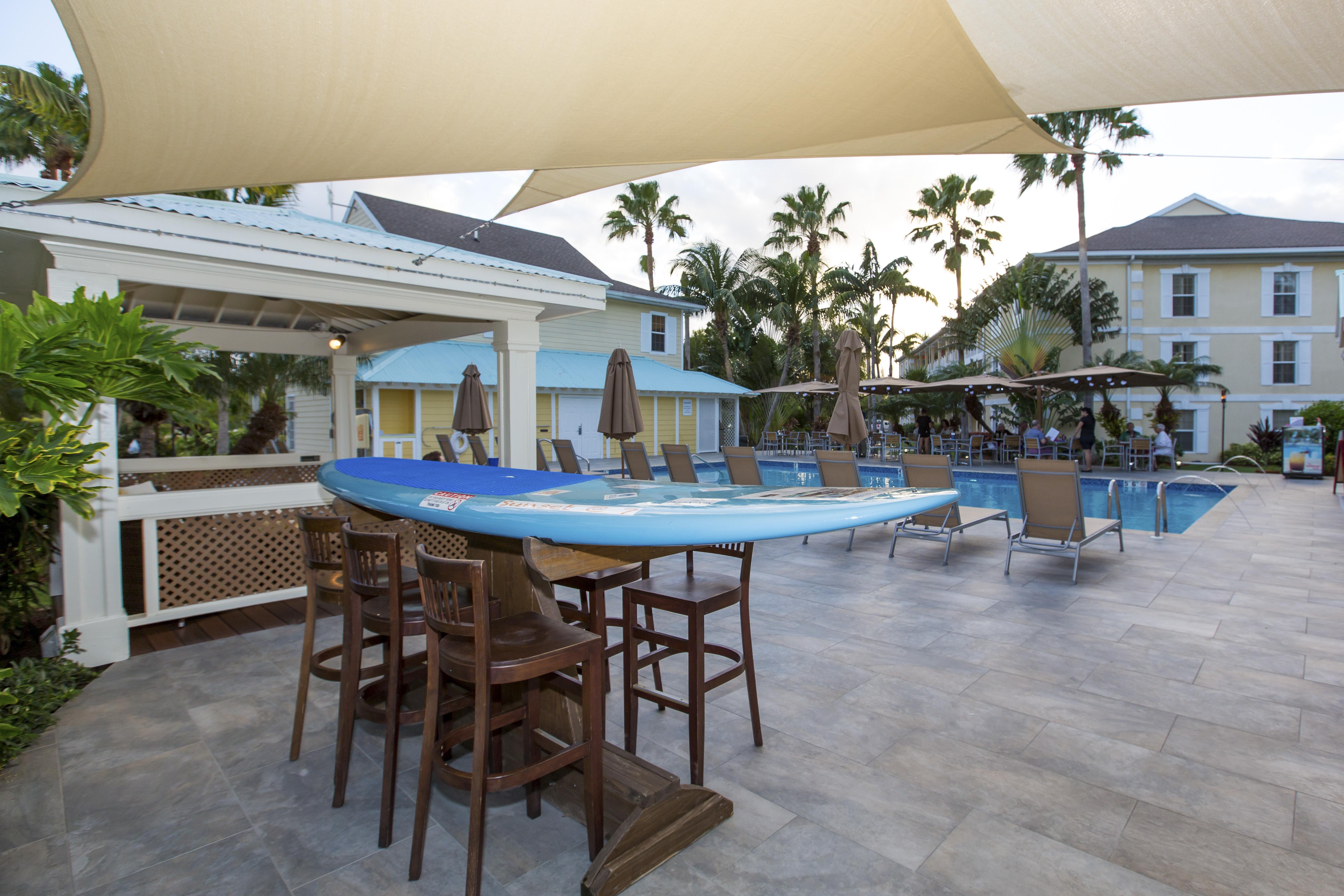 Sunshine Suites Resort West Bay Dış mekan fotoğraf